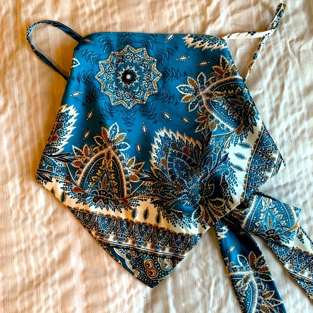Backless Top